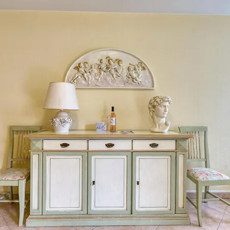 Garden View Daturas - Happy Apartmán